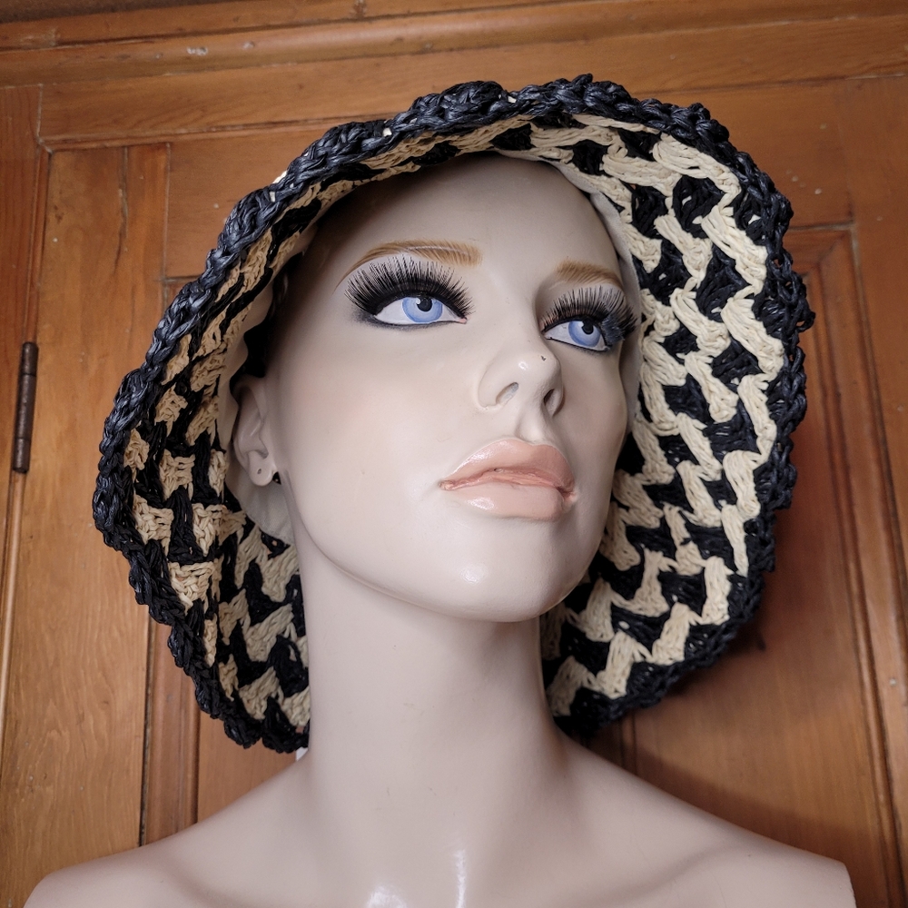 NWT Zara Crochet Effect Bucket Hat Medium - Picture 4 of 11